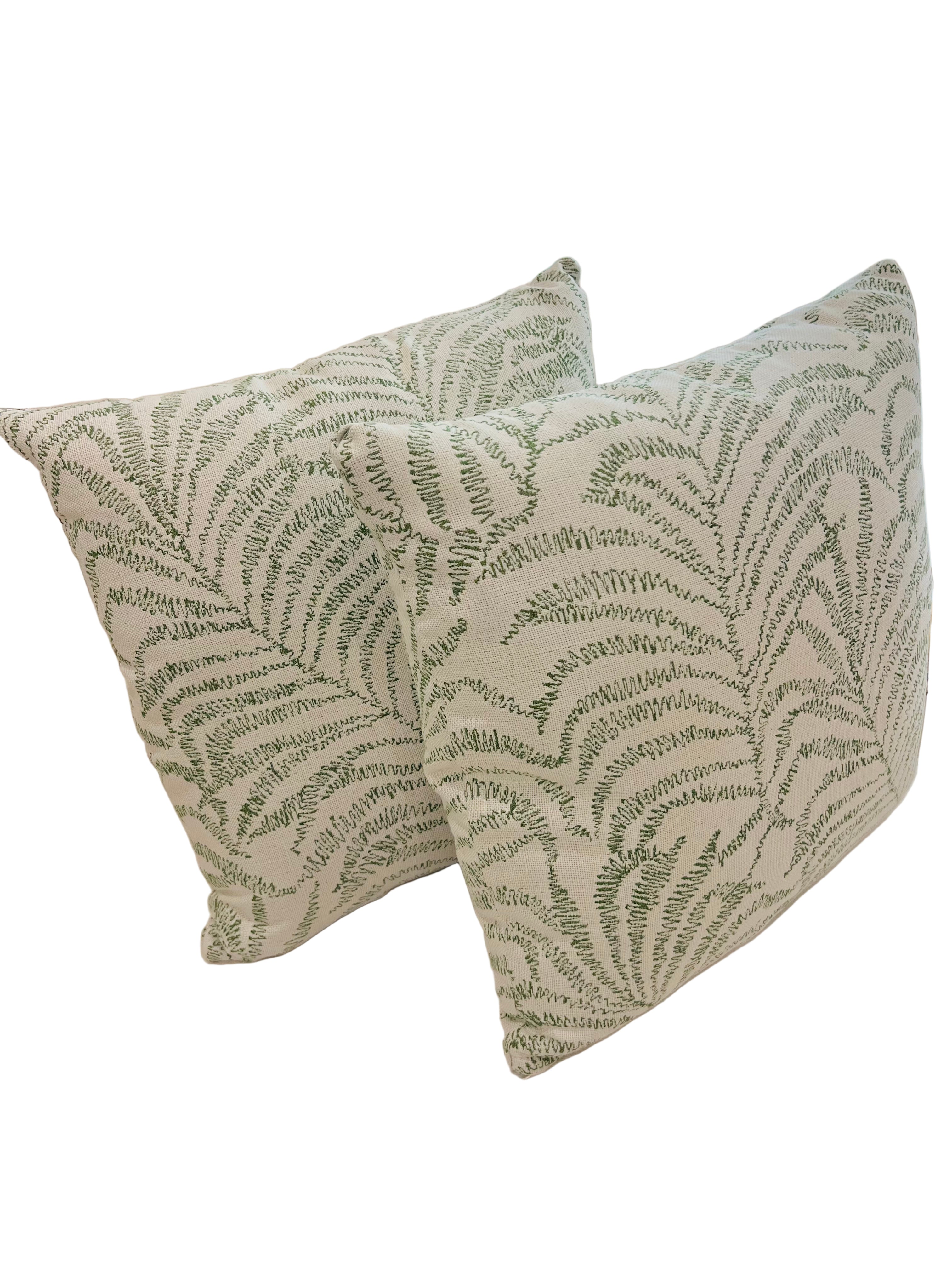 Swaying Leaf 20 x 20 Outdoor Pillow