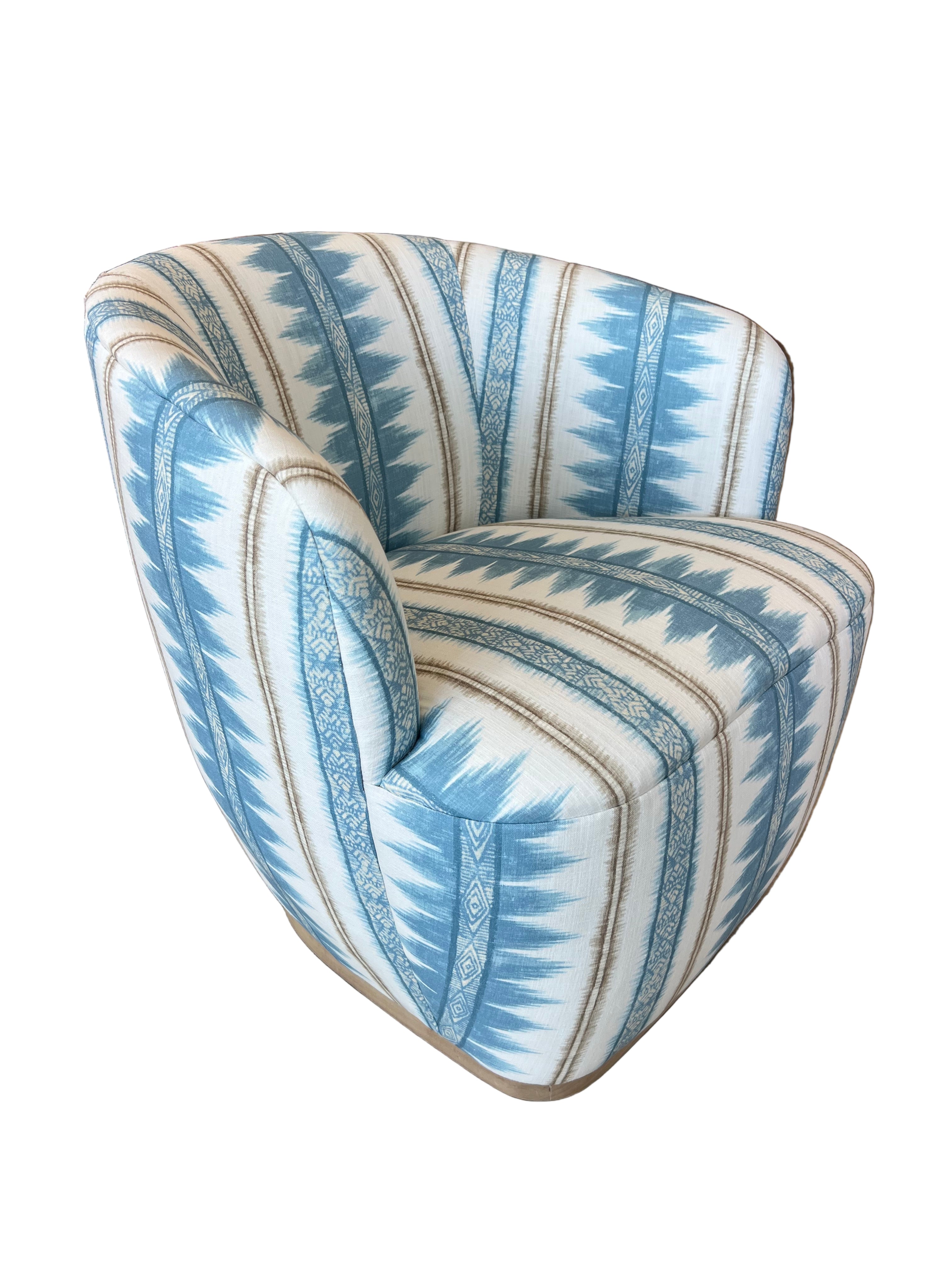 Samantha Swivel Chair in Kravet Fabric