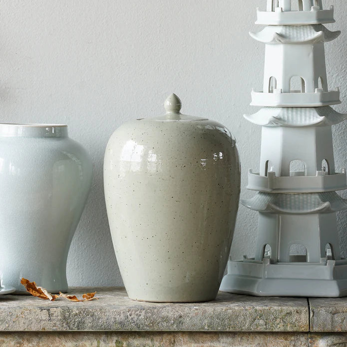 Porcelain Cream Glaze Storage Jar